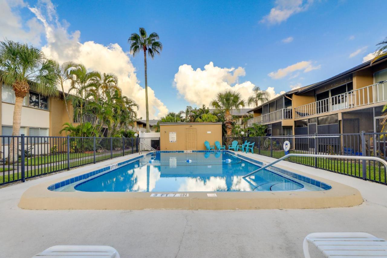 Apartment Welcoming Vacation With Pool! Sarasota